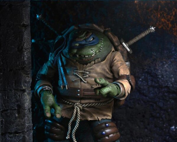 Universal Monsters TMNT 7" Scale Action Figure - Ultimate Leonardo Hunchback - Imagen 2