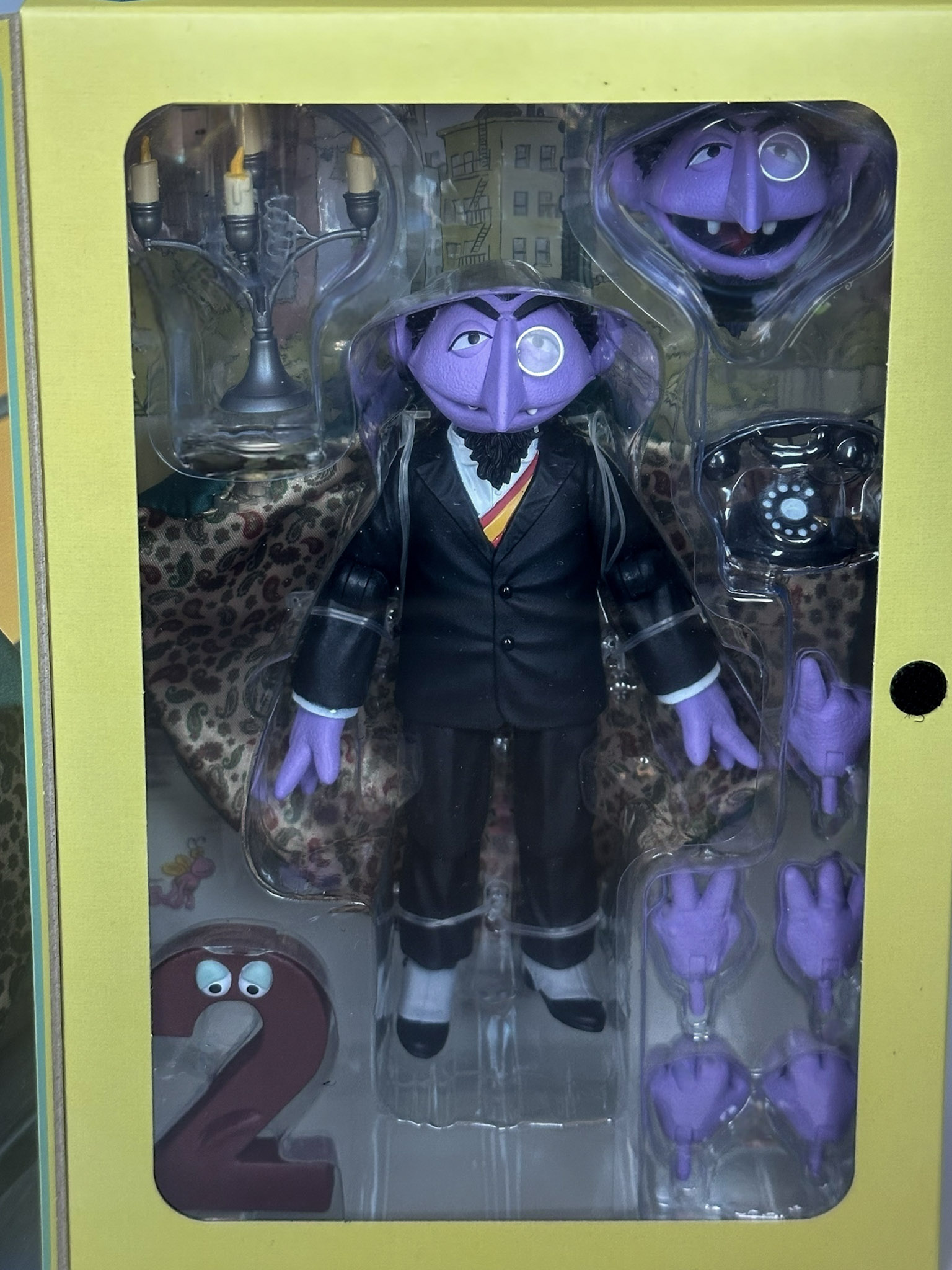 NECA – Sesame Street: Ultimate The Count 7” Scale Action Figure